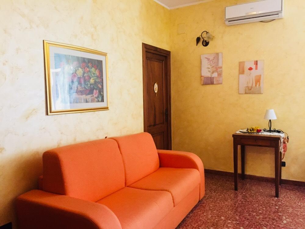 B&B Il Tulipano Sul Lago Colle di Tora Luaran gambar